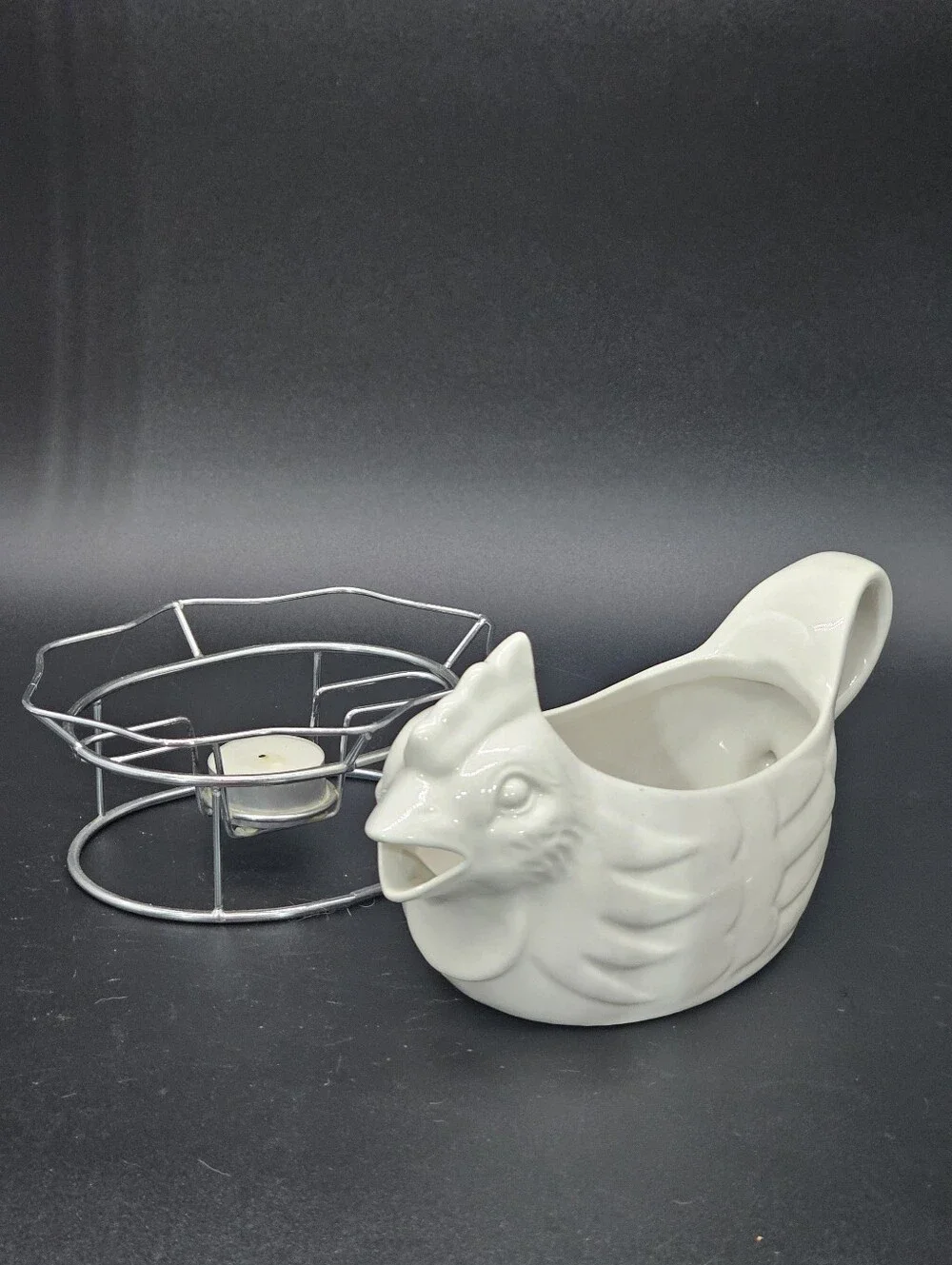 White Ceramic Hen Gravy Boat with Handle